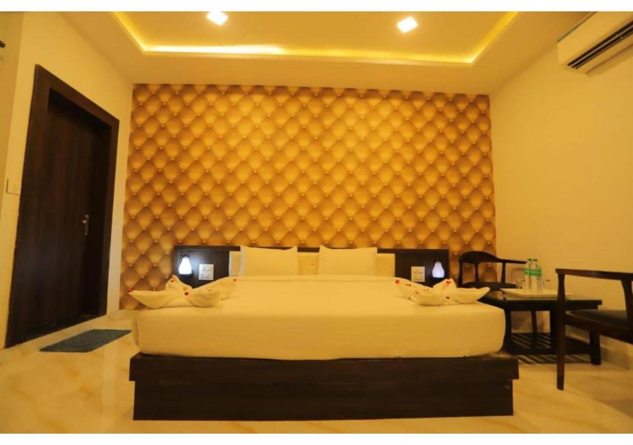 Hotel Raha Udaipur Exterior foto